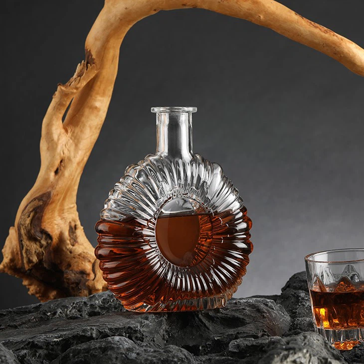 Competitive Price XO 700ml Bottle